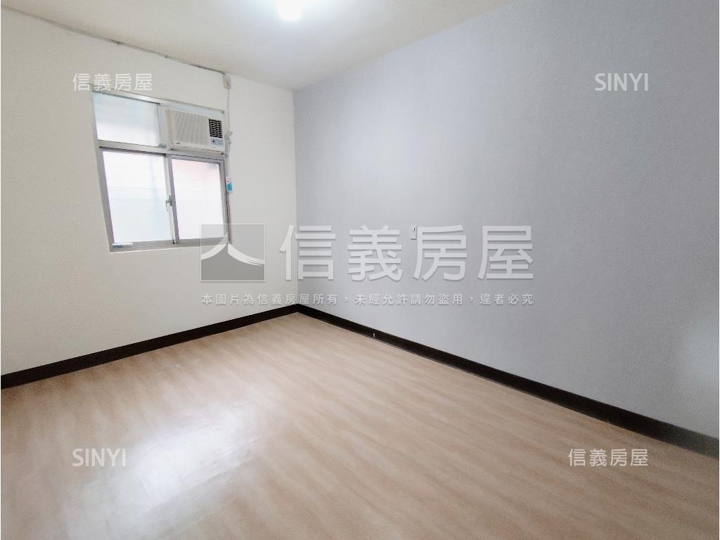 國光邊間採光屋房屋室內格局與周邊環境