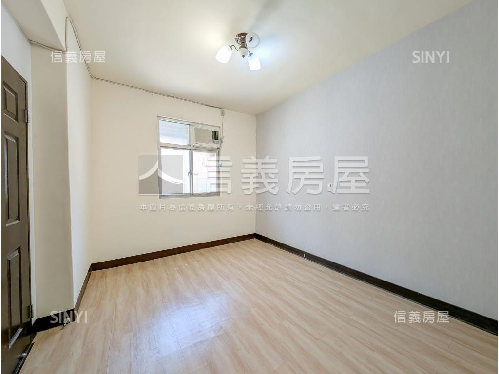 國光邊間採光屋房屋室內格局與周邊環境