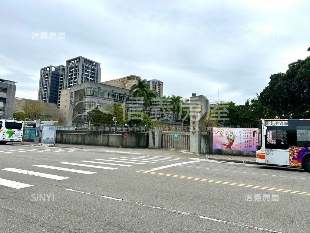 北區高投報優質角店房屋室內格局與周邊環境