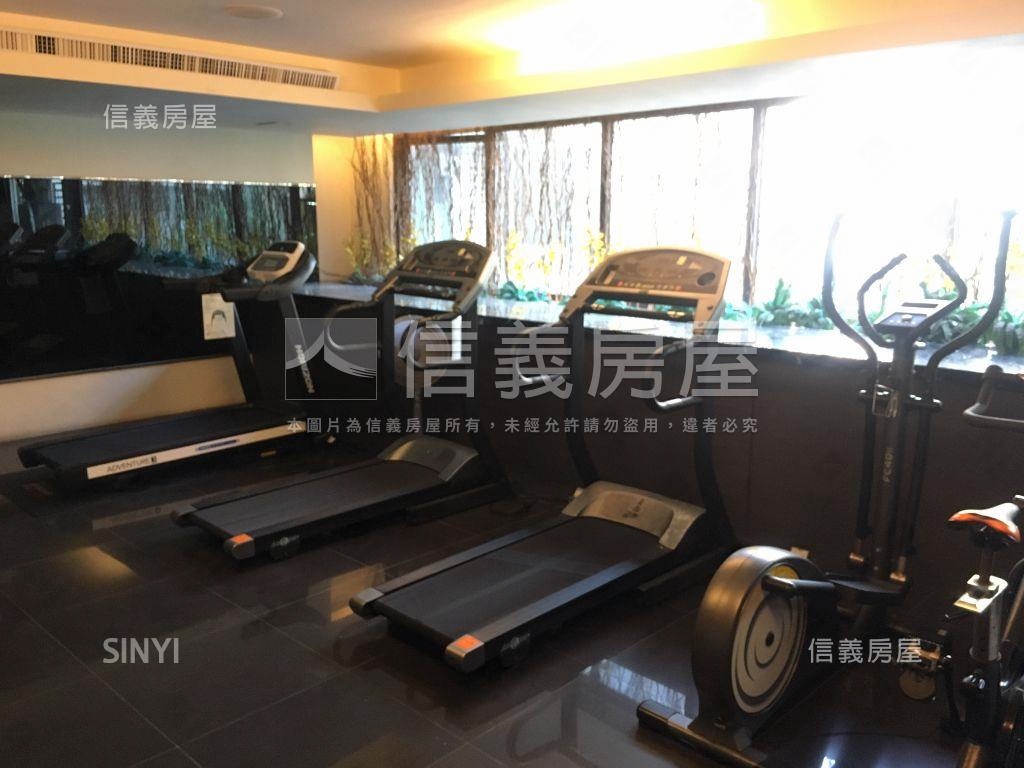 首選！佳泰樂薇雙車視野戶房屋室內格局與周邊環境