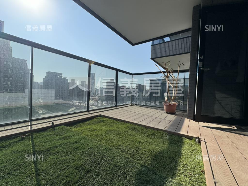 白天鵝Ａ棟雙衛浴美景平車房屋室內格局與周邊環境