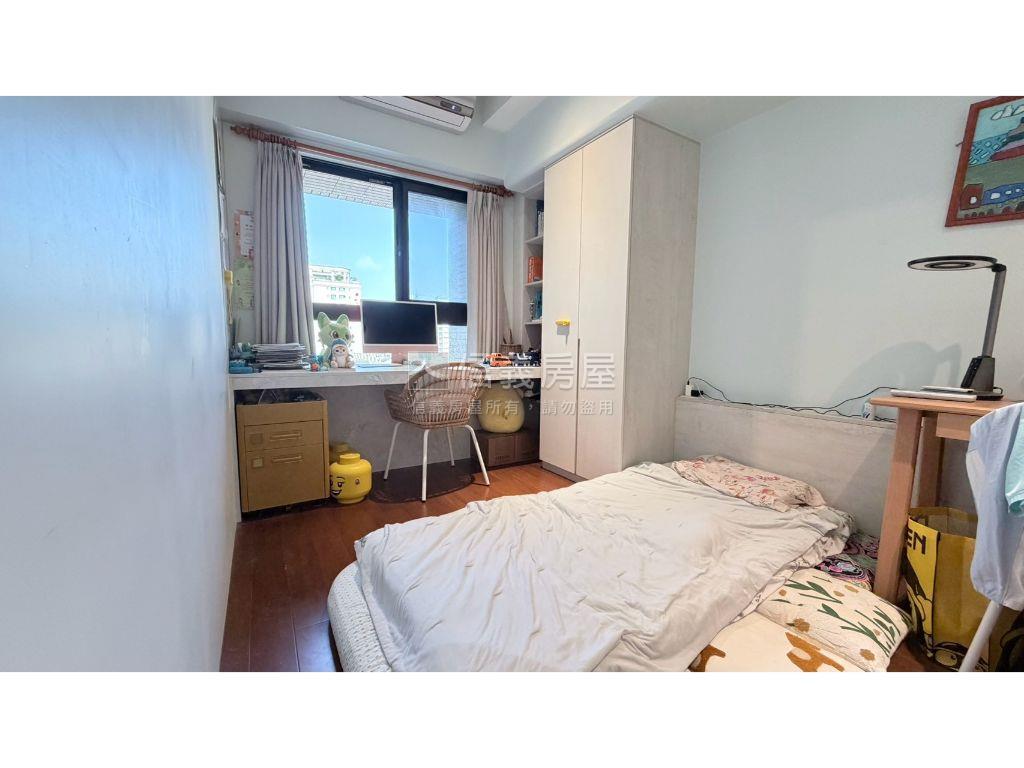 美術館裝潢質感美屋房屋室內格局與周邊環境