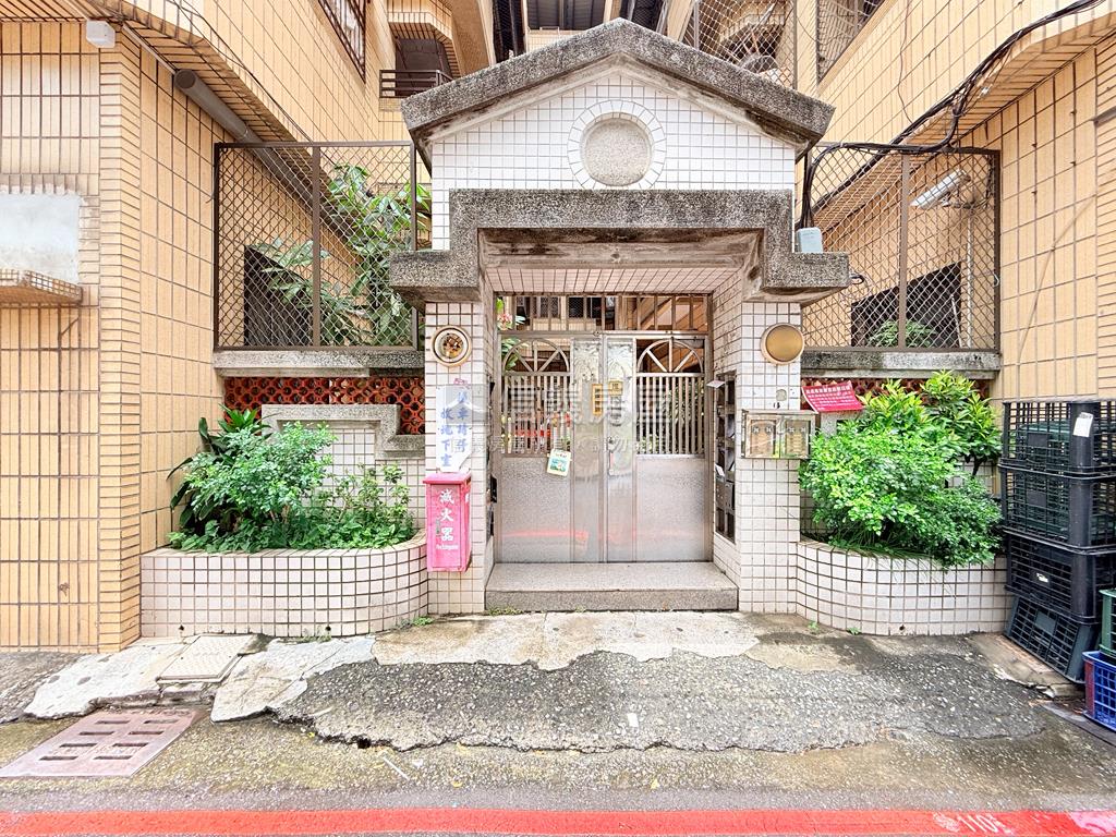 逍遙園景採光大四房美宅房屋室內格局與周邊環境