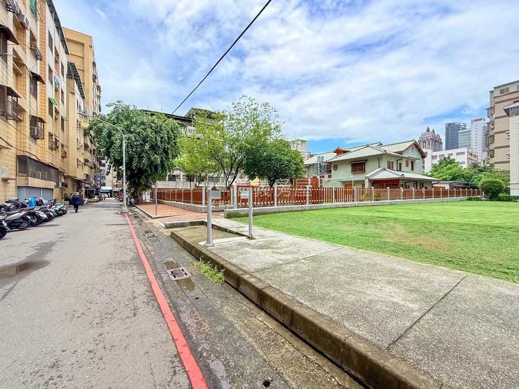 逍遙園景採光大四房美宅房屋室內格局與周邊環境