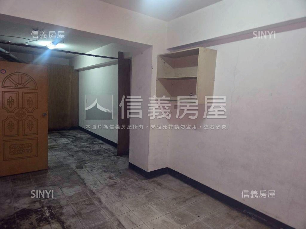 民利街。黃金店辦房屋室內格局與周邊環境