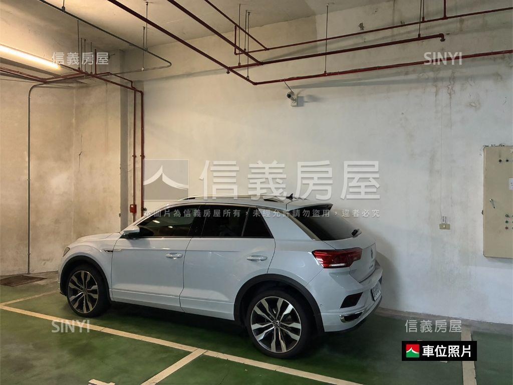 中央水岸巴黎美四房車位房屋室內格局與周邊環境