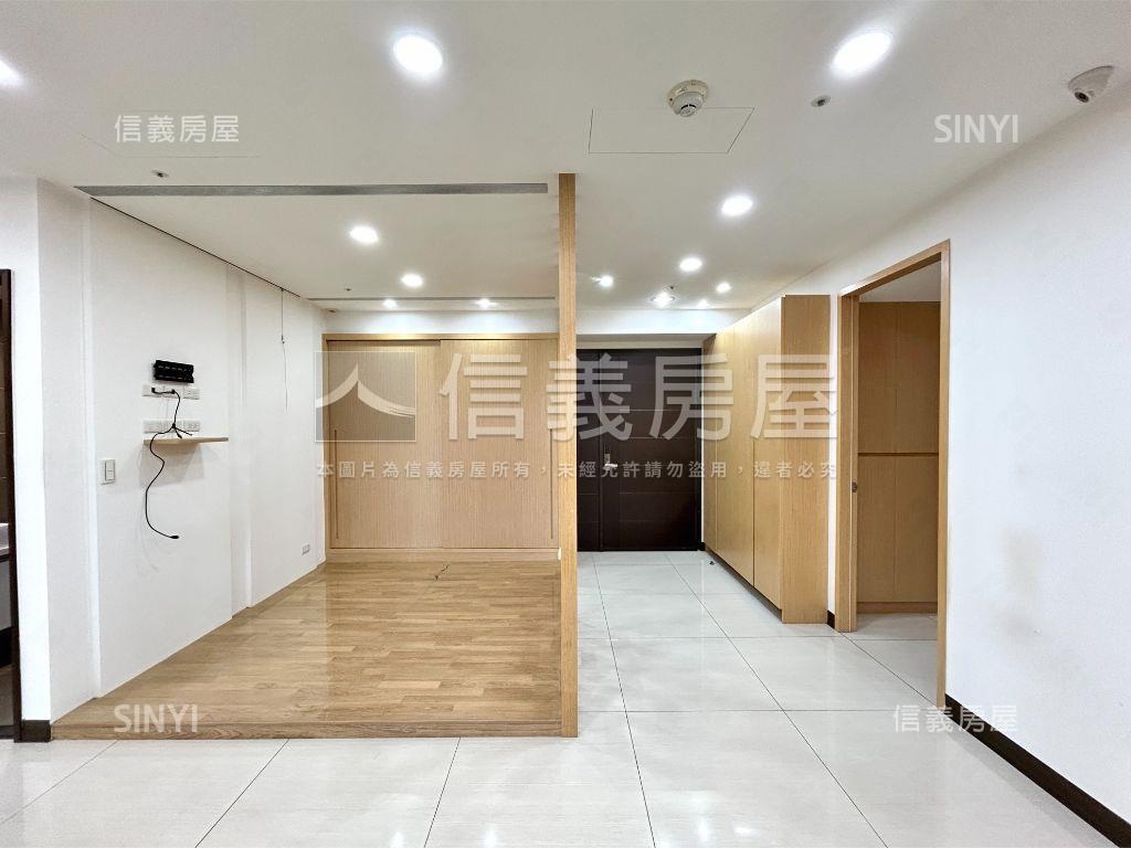 富都新紳景觀三房坡平車位房屋室內格局與周邊環境