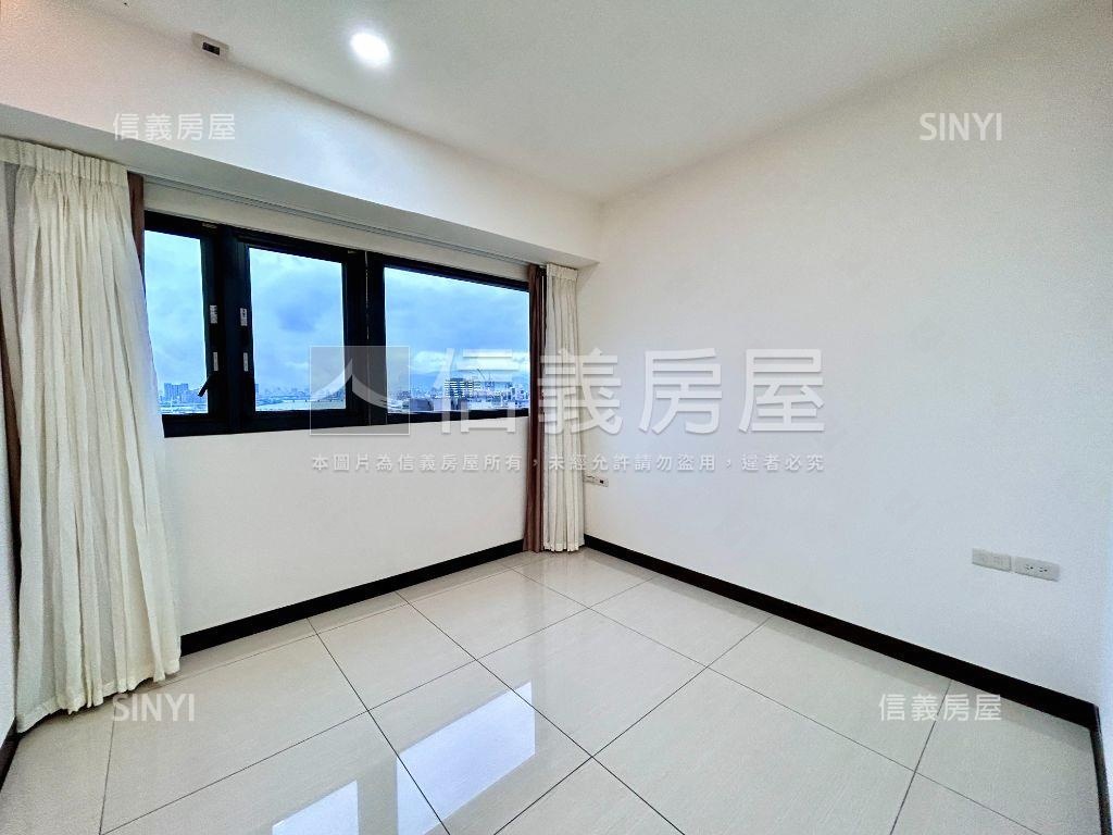 富都新紳景觀三房坡平車位房屋室內格局與周邊環境