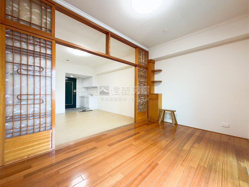 捷運★囍多珍藏景觀套房房屋室內格局與周邊環境