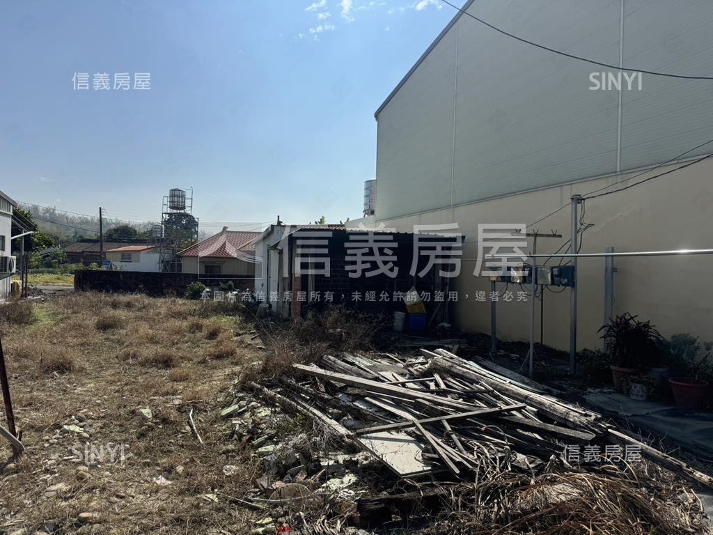 左鎮區內庄子段臨路土地房屋室內格局與周邊環境