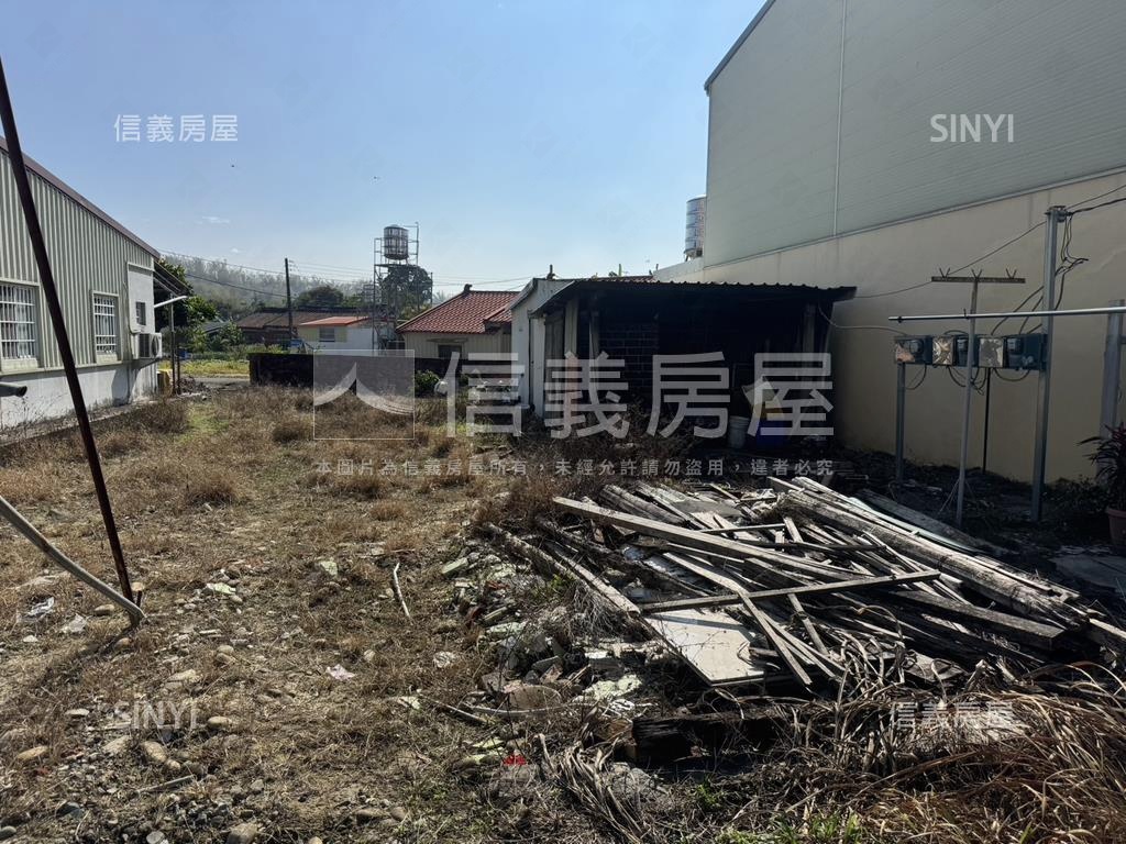左鎮區內庄子段臨路土地房屋室內格局與周邊環境