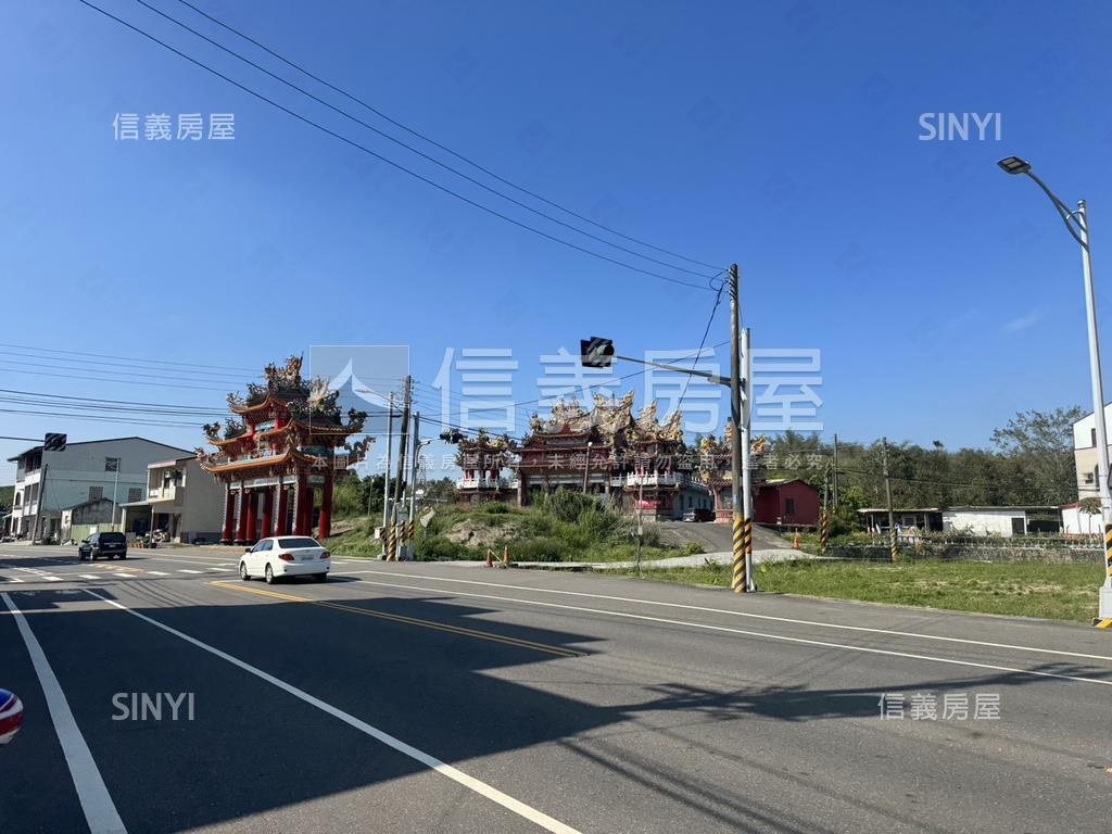 左鎮區內庄子段臨路土地房屋室內格局與周邊環境