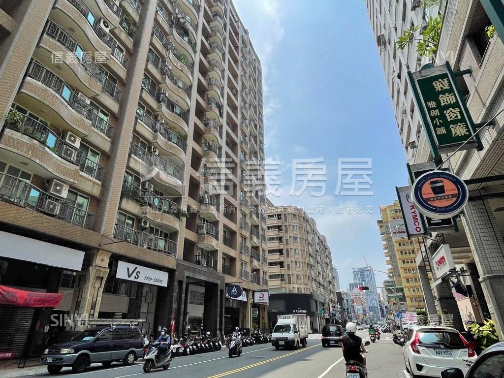 北高富民路賺錢金店面房屋室內格局與周邊環境