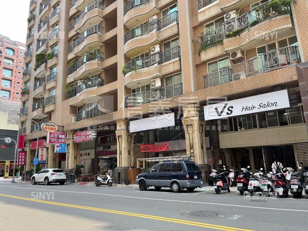 北高富民路賺錢金店面房屋室內格局與周邊環境