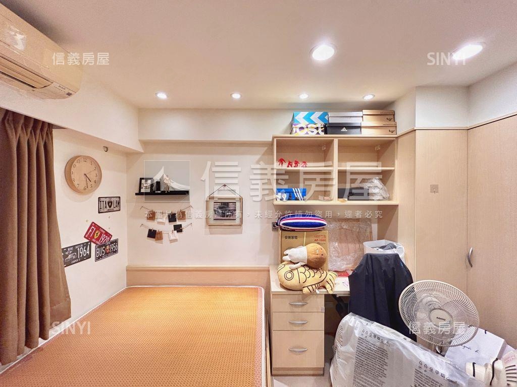 台北帝王精美四房房屋室內格局與周邊環境