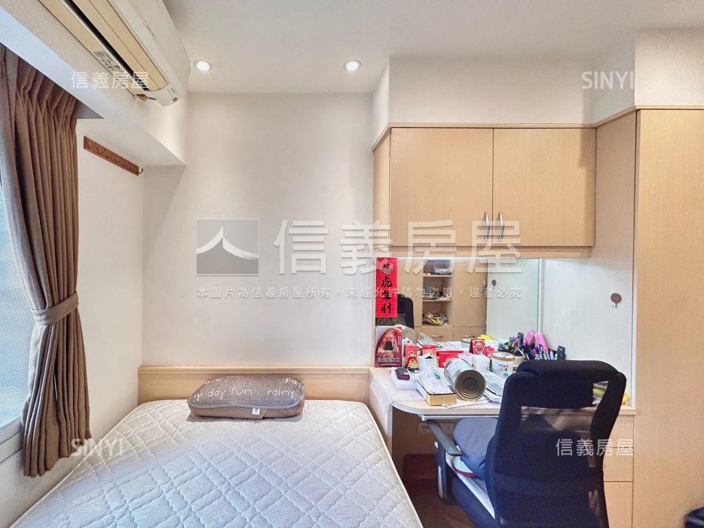 台北帝王精美四房房屋室內格局與周邊環境