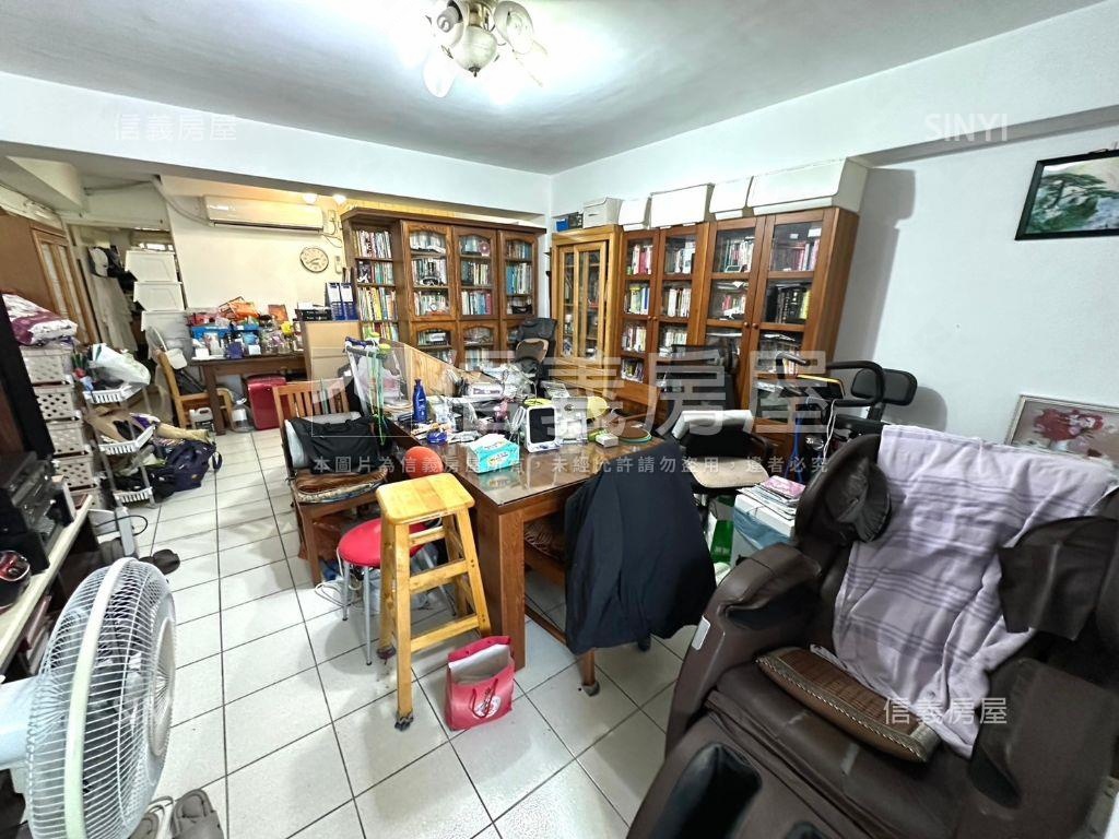近興大美屋況大空間三房房屋室內格局與周邊環境