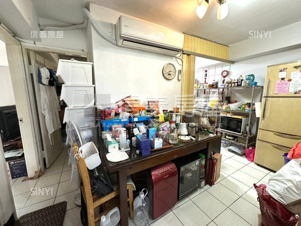近興大美屋況大空間三房房屋室內格局與周邊環境