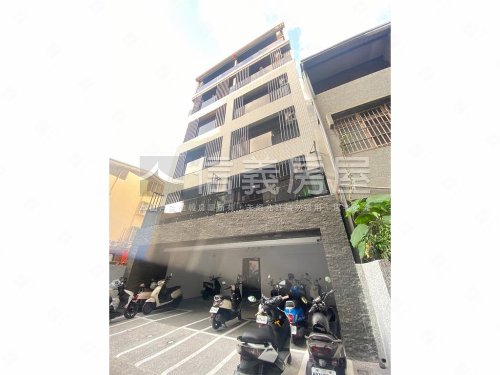 全新電梯２４間透套滿租中房屋室內格局與周邊環境