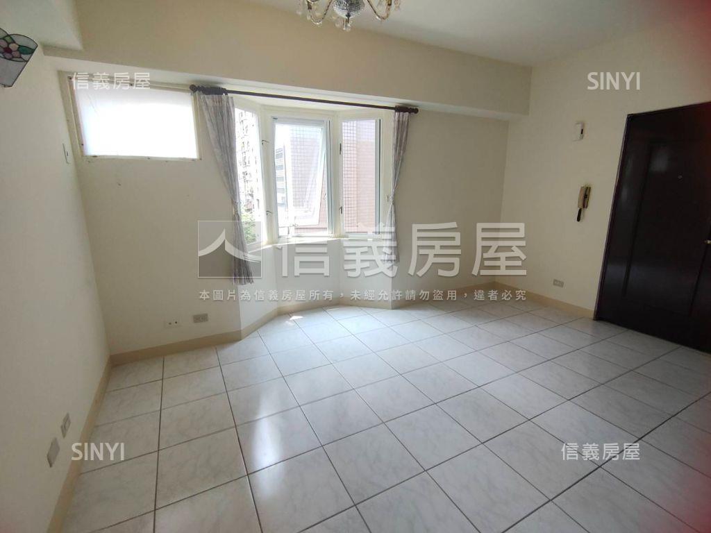 居易採光兩房房屋室內格局與周邊環境