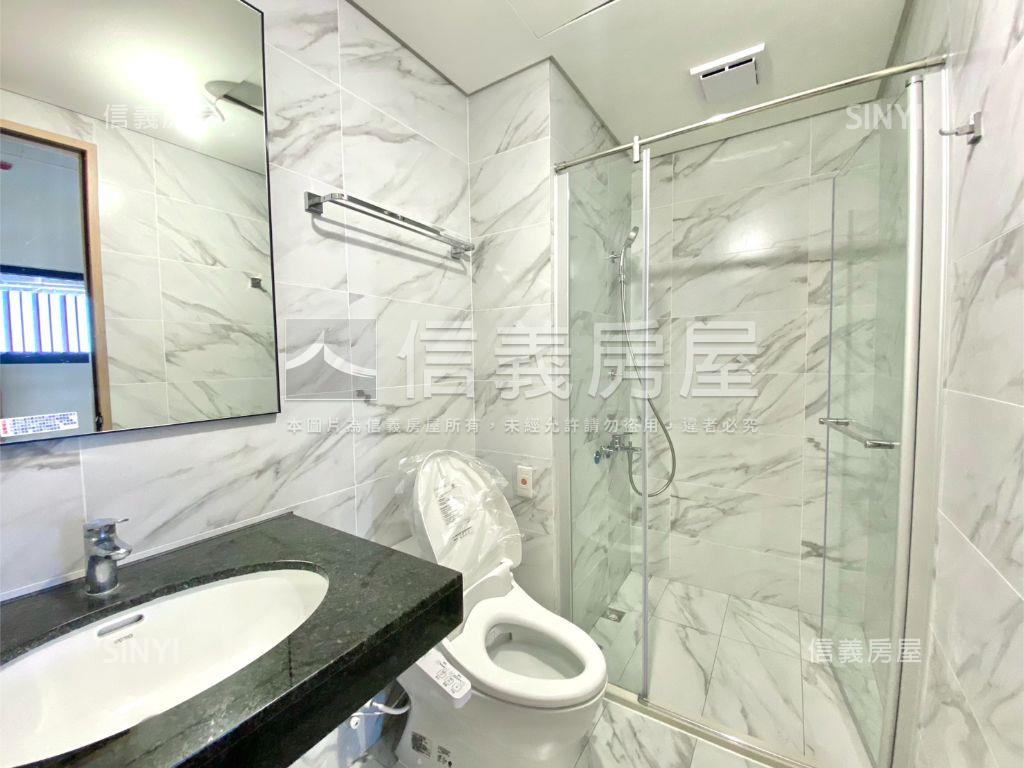 國聚兩房兩衛浴平車高樓層房屋室內格局與周邊環境