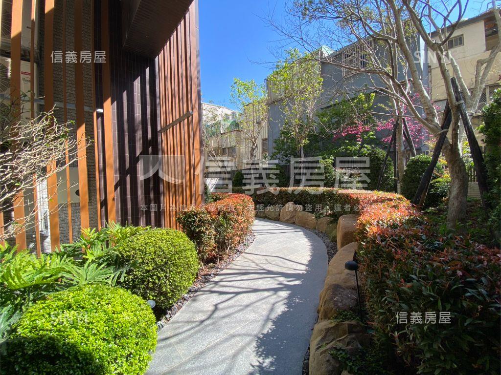 國聚兩房兩衛浴平車高樓層房屋室內格局與周邊環境