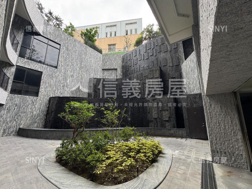 ＧＴＯＷＥＲ三房全新未住房屋室內格局與周邊環境