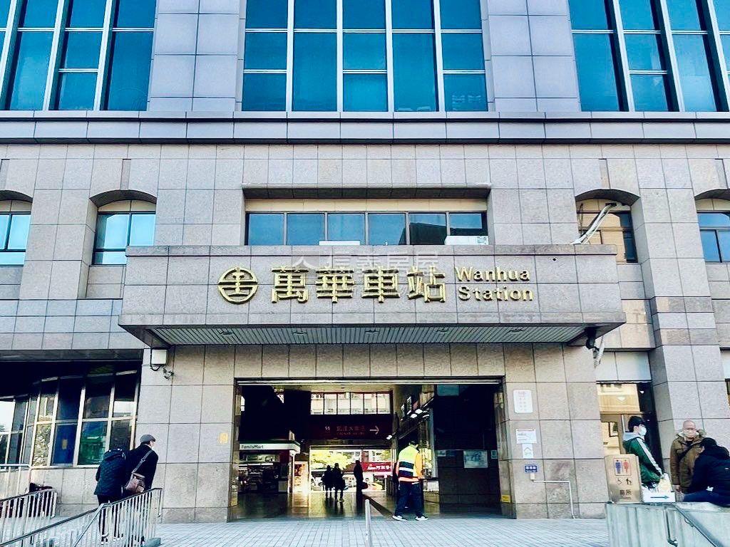 近青年公園小資成家房屋室內格局與周邊環境