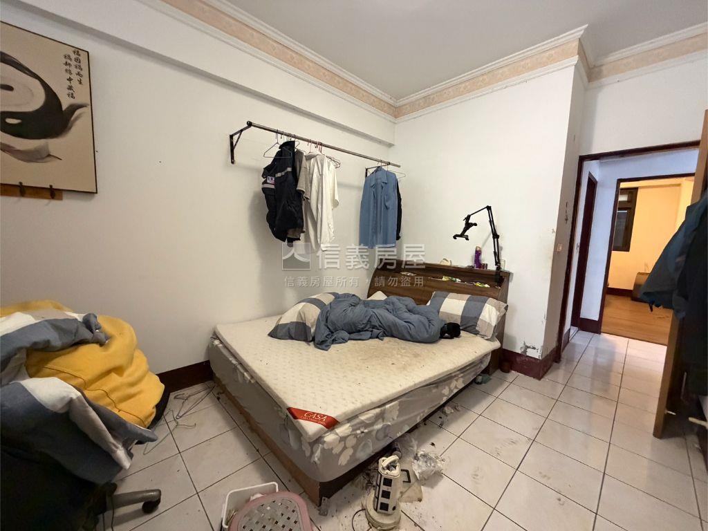 近彰化後火車站１樓美屋房屋室內格局與周邊環境