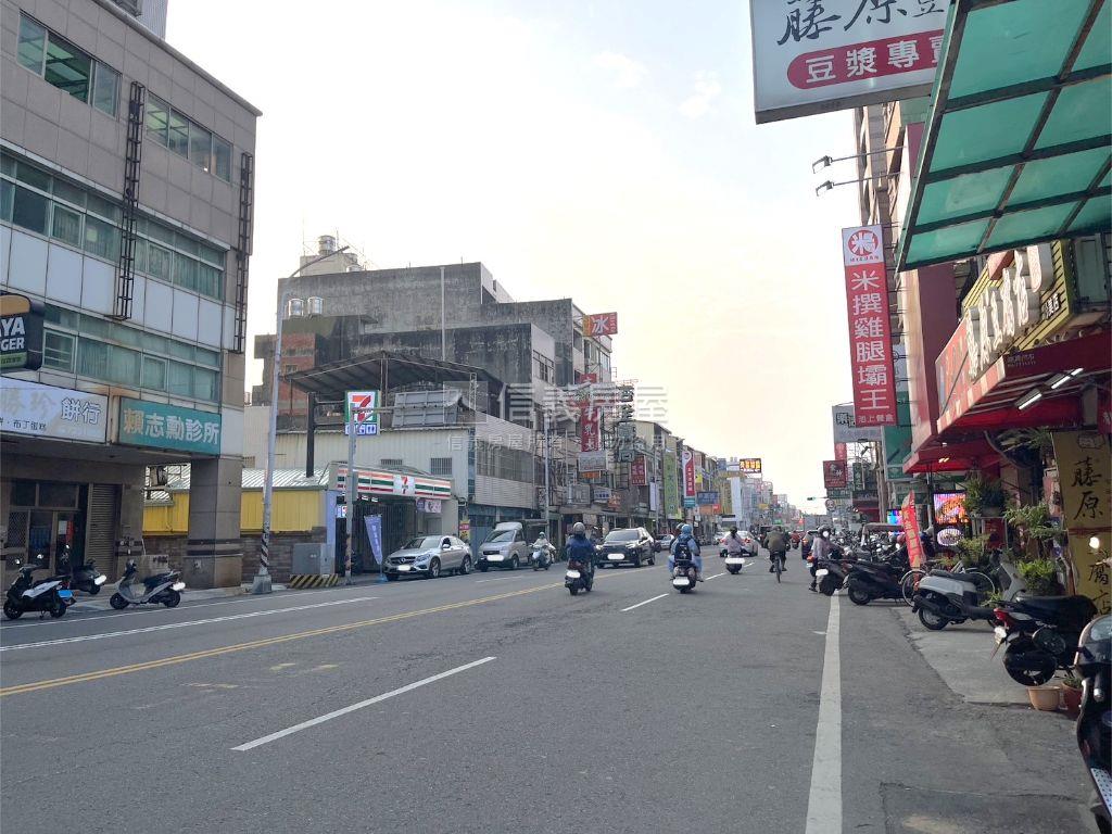 近彰化後火車站１樓美屋房屋室內格局與周邊環境