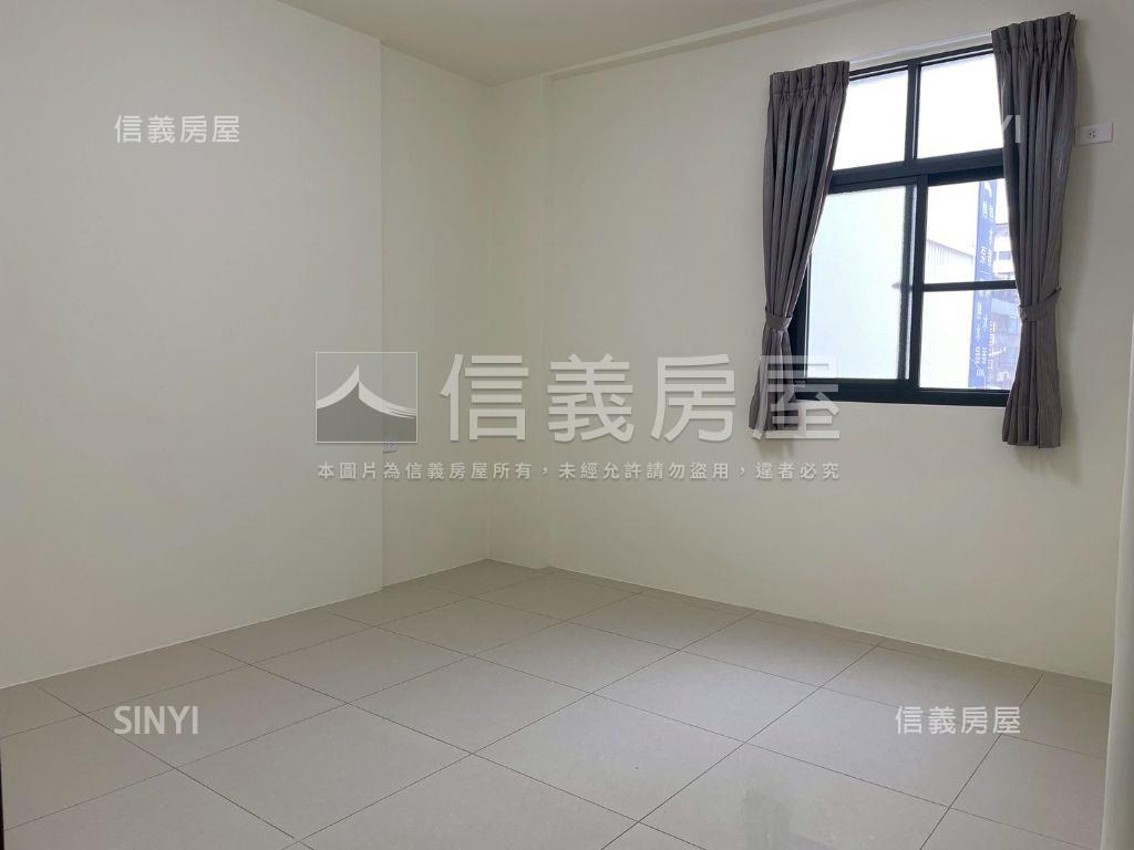 三多光華面寬質感成家美透房屋室內格局與周邊環境