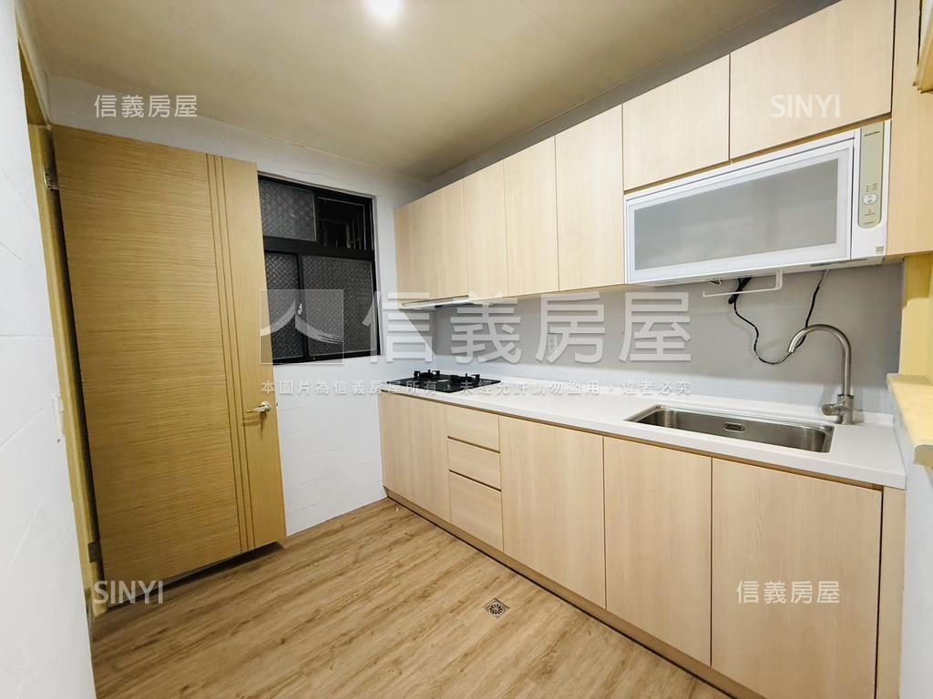 近重慶國小寬敞方正美寓房屋室內格局與周邊環境