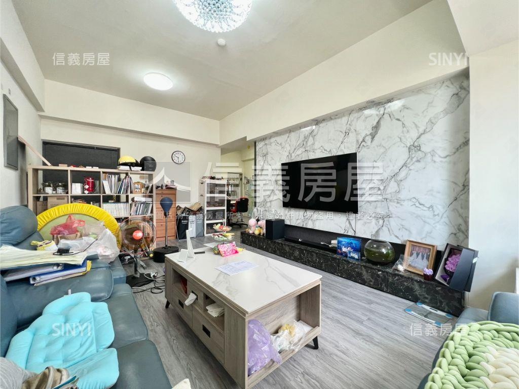 捷運旁四房雙車位釋出房屋室內格局與周邊環境