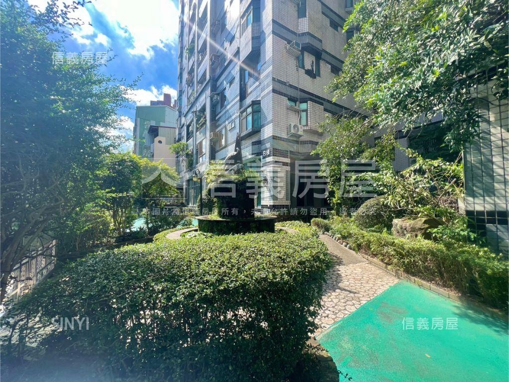 捷運旁四房雙車位釋出房屋室內格局與周邊環境
