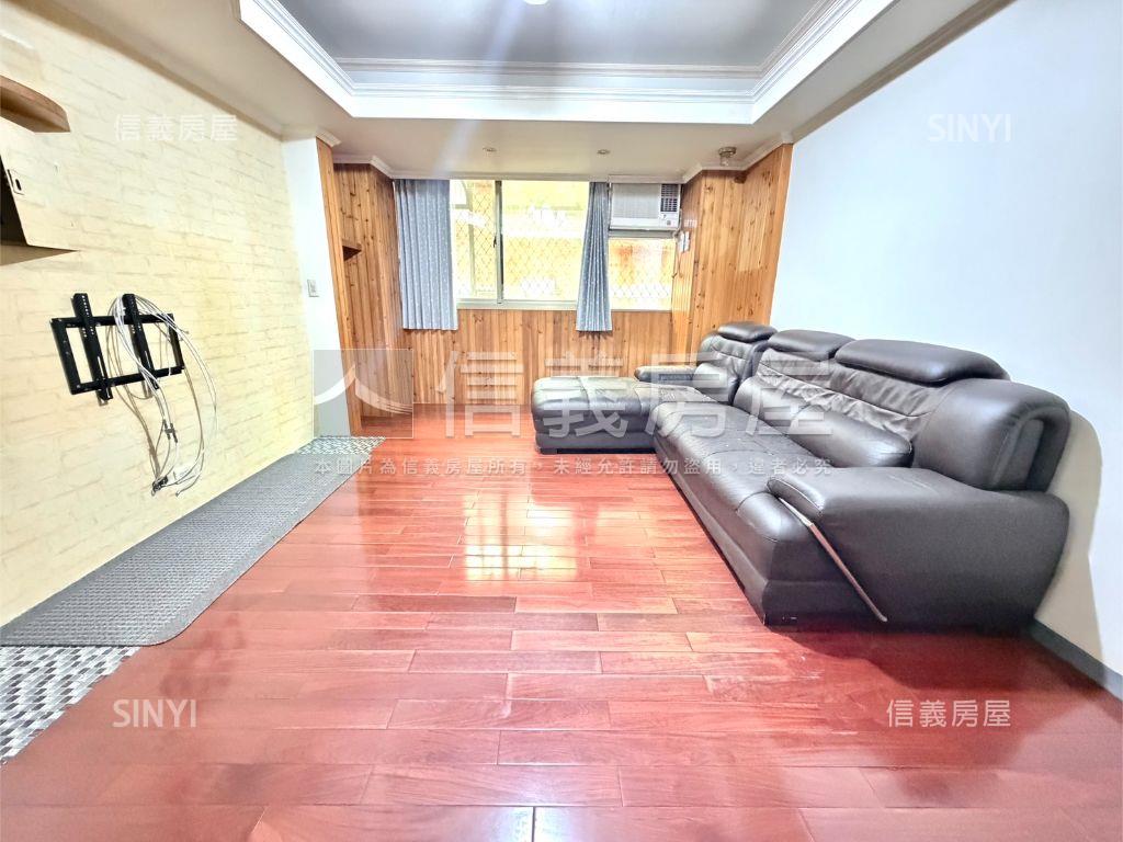 稀有電梯三房大空間房屋室內格局與周邊環境