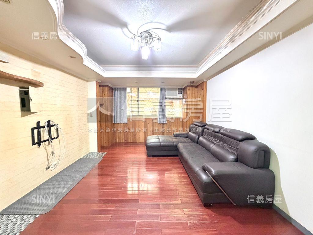 稀有電梯三房大空間房屋室內格局與周邊環境