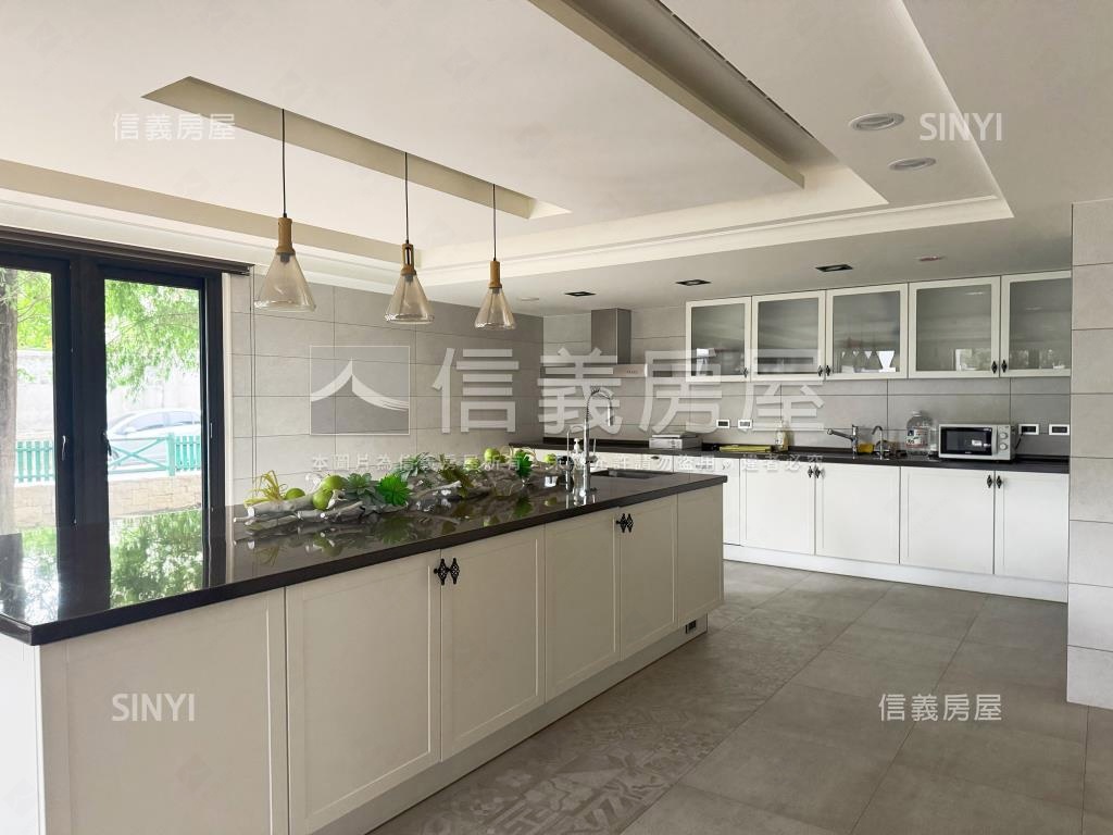 莫內花園景觀豪邸雙平車房屋室內格局與周邊環境