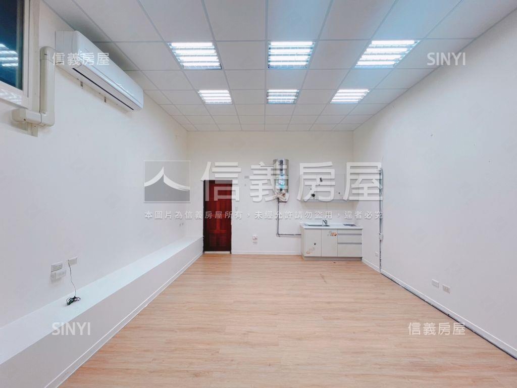 萬大百貨公園學區店面車位房屋室內格局與周邊環境