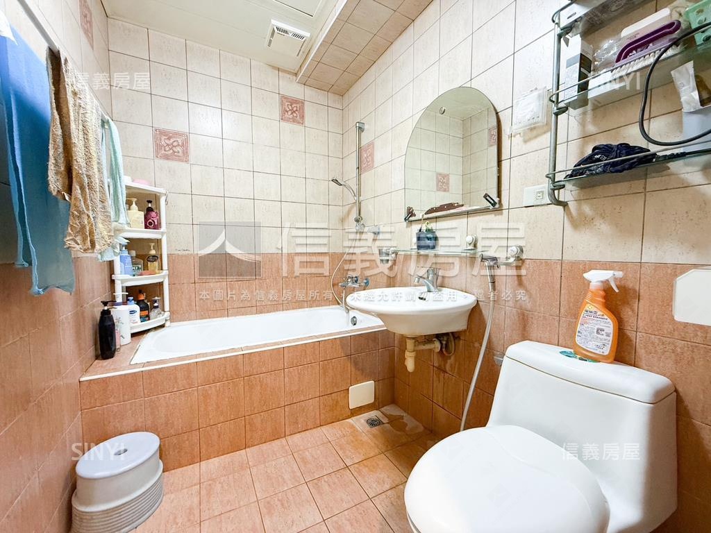 當代國寶高樓美景四房房屋室內格局與周邊環境