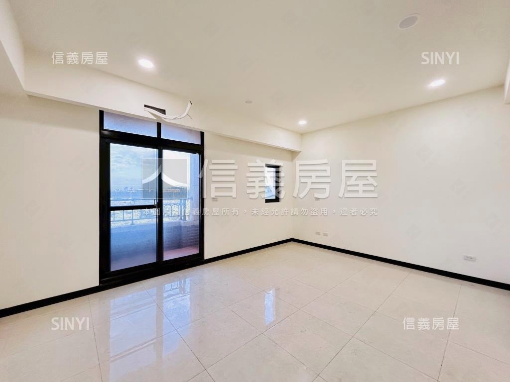 近青埔電梯別墅房屋室內格局與周邊環境