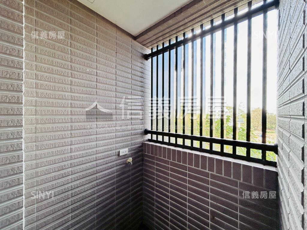 近青埔電梯別墅房屋室內格局與周邊環境