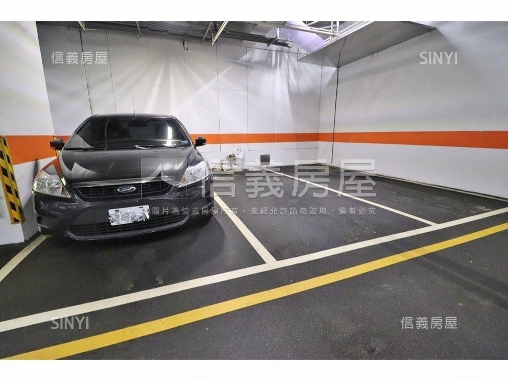 南加州Ｂ２優質車位房屋室內格局與周邊環境