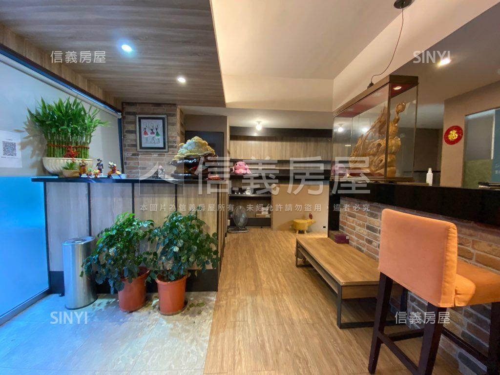 林森北靜巷一樓店辦附車位房屋室內格局與周邊環境