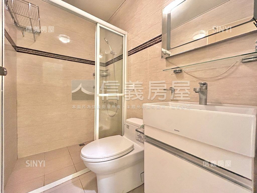 逢甲上居下店‧黃金店面Ａ房屋室內格局與周邊環境