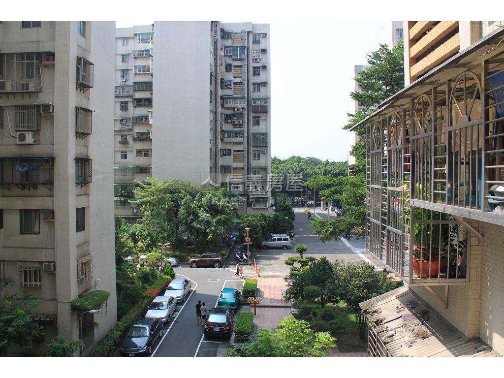 青年公園景觀邊間三房釋出房屋室內格局與周邊環境