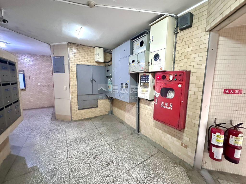 青年公園景觀邊間三房釋出房屋室內格局與周邊環境