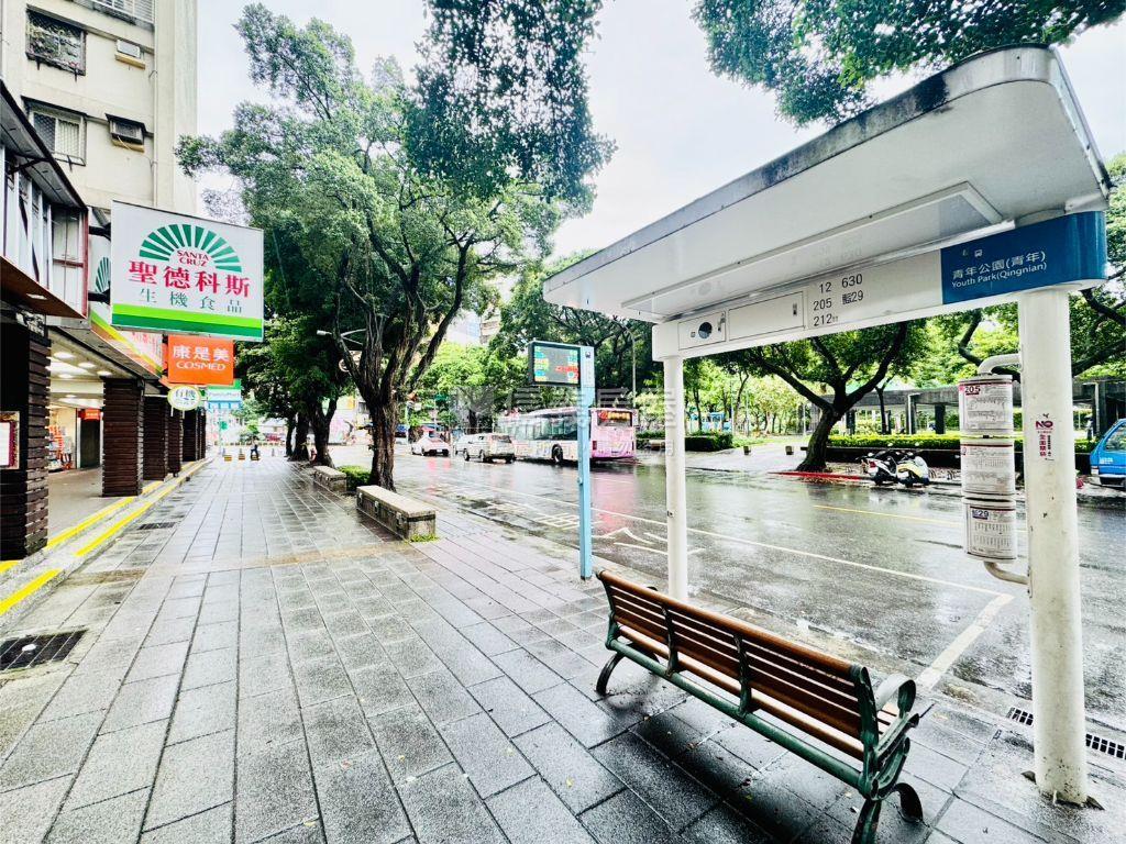 青年公園景觀邊間三房釋出房屋室內格局與周邊環境