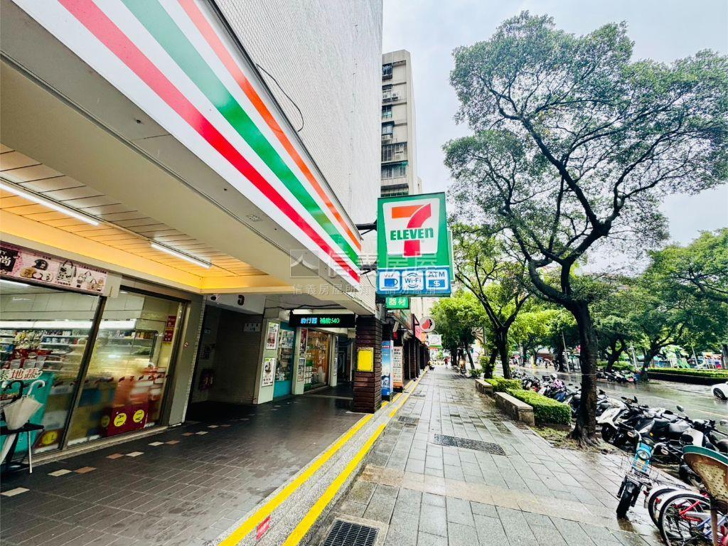 青年公園景觀邊間三房釋出房屋室內格局與周邊環境