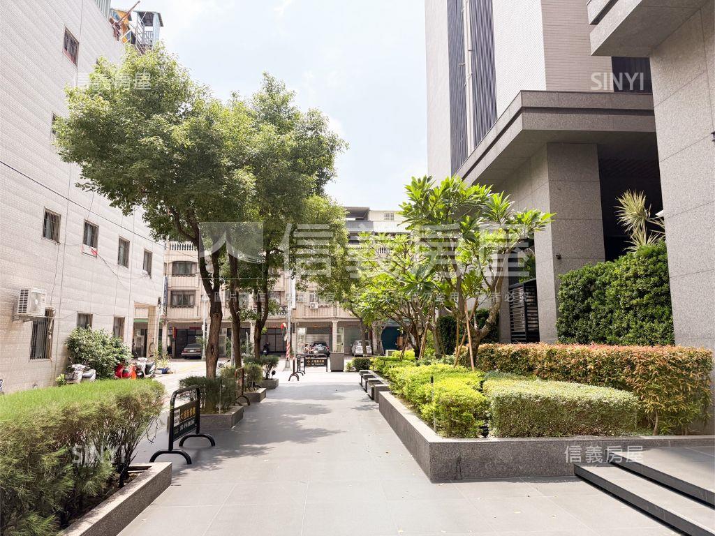 ＭＡＮＹ高樓美２房平車房屋室內格局與周邊環境