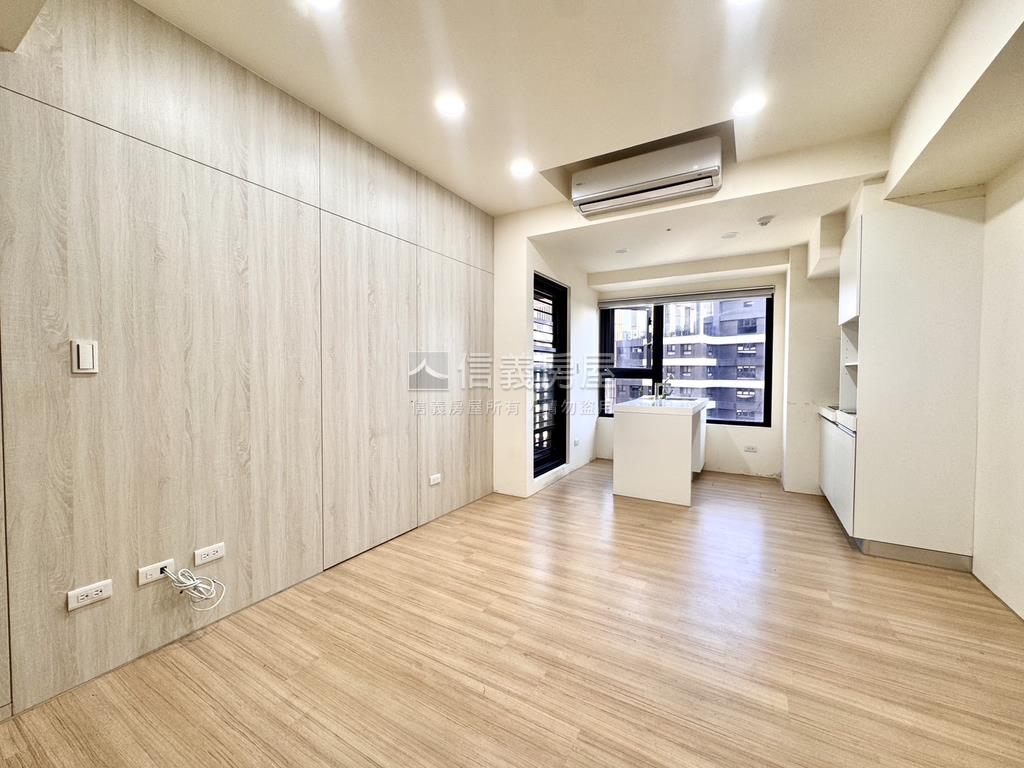 華悦城高樓三房車位房屋室內格局與周邊環境